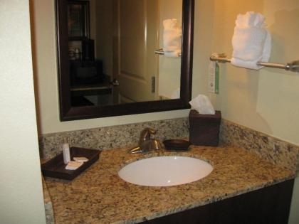 Little Missouri Inn & Suites Watford City - image 10