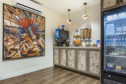 Best Western Rose Garden Inn - image 7