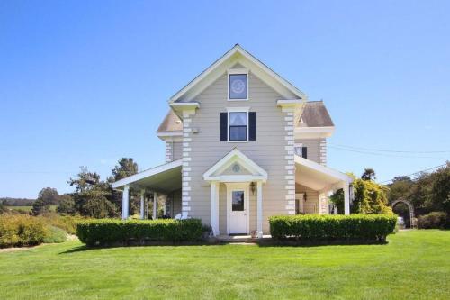 Flora Vista Inn - main image
