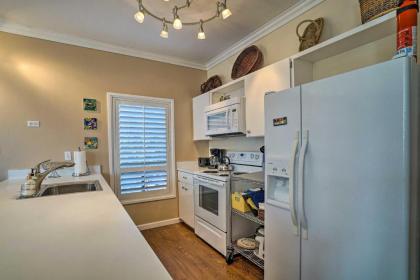 Beachfront Condo with BBQ and Monterey Bay Views - image 2