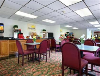 Travelodge by Wyndham Waukegan Gurnee - image 12
