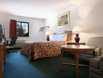 Travelodge by Wyndham Waukegan Gurnee - image 4