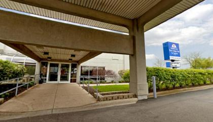 Americas Best Value Inn Waukegan - image 14