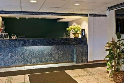 Americas Best Value Inn Waukegan - image 8