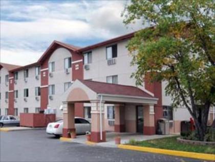 Econo Lodge WaukeganGurnee Waukegan