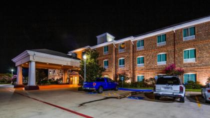 Best Western Plus Waxahachie Inn & Suites - image 9