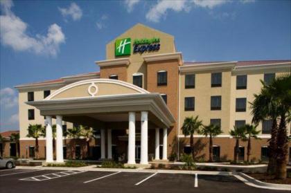 Holiday Inn Express Waycross - image 9