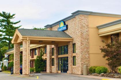 Days Inn Wayne