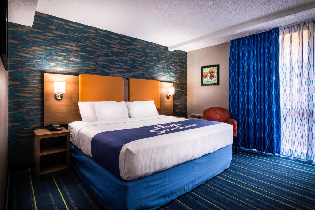 Days Inn by Wyndham Wayne - image 7