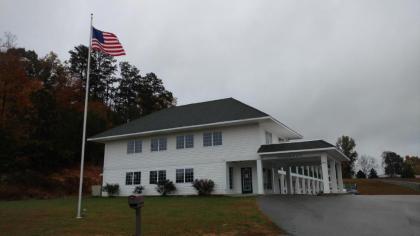Hurricane Inn - image 11