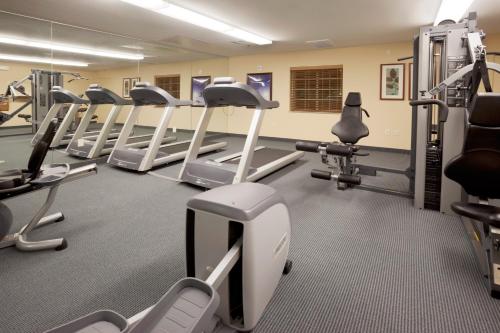 Candlewood Suites Weatherford an IHG Hotel - image 3