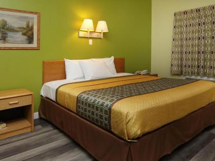 Quality One Motel - image 15