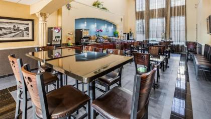 Best Western Plus Cutting Horse Inn & Suites - image 5