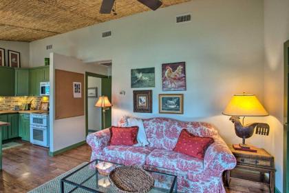 Quaint Countryside Casita 45 Mi to Ft Worth - image 5