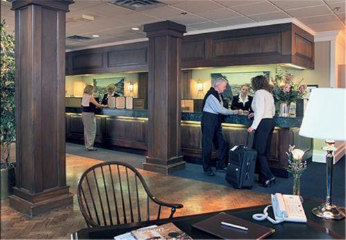 The Simsbury Inn - image 3
