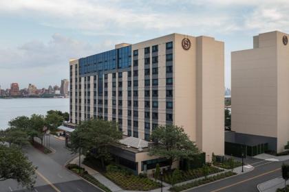 Sheraton Lincoln Harbor Hotel - image 11
