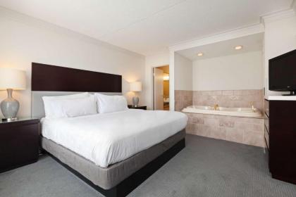 Holiday Inn Weirton-Steubenville Area - image 16