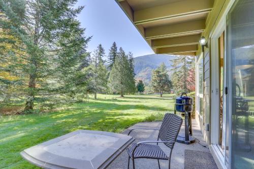 Fairway Estates Retreat - main image