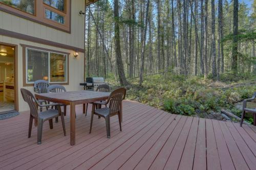 Stone's Throw - image 5