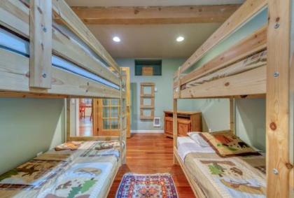 The Sharp Cabin - image 2