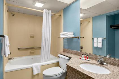 Days Inn by Wyndham Weldon Roanoke Rapids - image 11