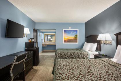 Days Inn by Wyndham Weldon Roanoke Rapids - image 8
