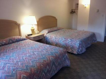 The Tallwood Motel - image 3