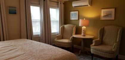 Elmere House Bed & Breakfast - image 4
