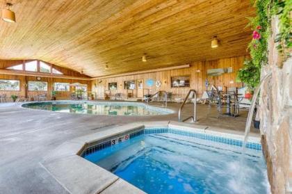 Misty Harbor Resort - image 2