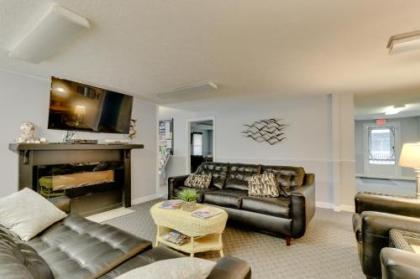 Wellington Manor - image 4