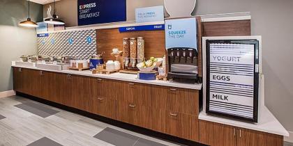 Holiday Inn Express - Wells-Ogunquit-Kennebunk an IHG Hotel - image 5