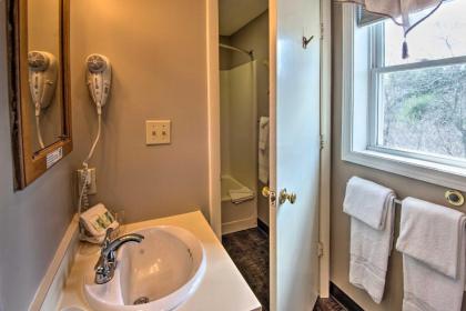 Southern Maine Retreat Less Than 2 Mi to Wells Beach! - image 12