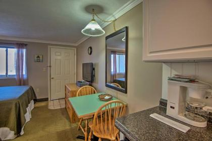Southern Maine Retreat Less Than 2 Mi to Wells Beach! - image 9
