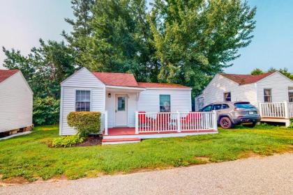 Belle of Maine Cottage 24 - image 12