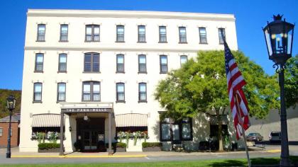 Penn Wells Hotel Pennsylvania