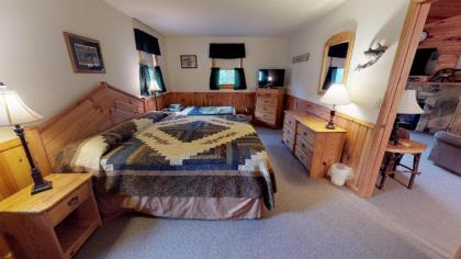Rough Cut Lodge - image 15