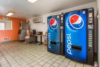 Motel 6 Wendover - image 13