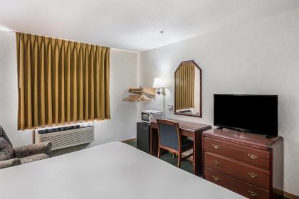 Americas Best Value Inn-Wenona - image 7