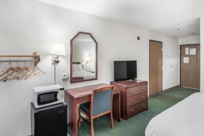 Americas Best Value Inn-Wenona - image 8