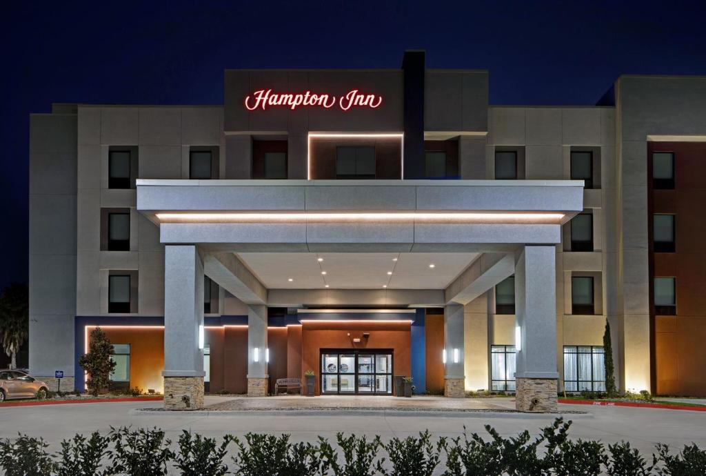 Hampton Inn Weslaco TX - main image