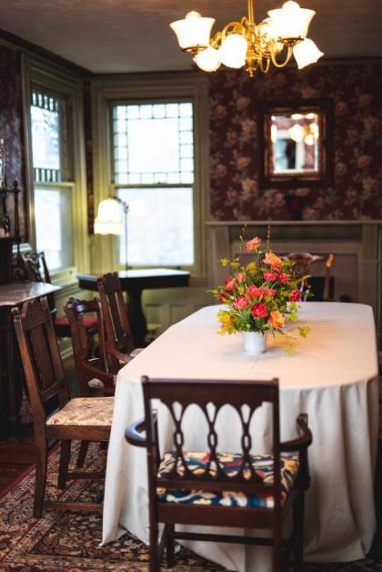 Faunbrook Bed & Breakfast - image 11