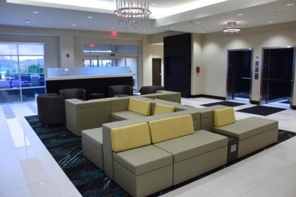 Holiday Inn Cincinnati North West Chester an IHG Hotel - image 4