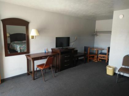 Western Inn - image 10
