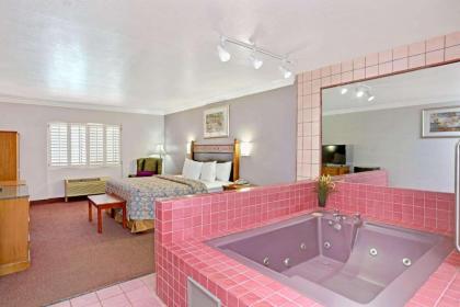 Days Inn by Wyndham West Covina - image 14