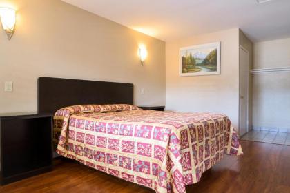 Covina Motel - image 14