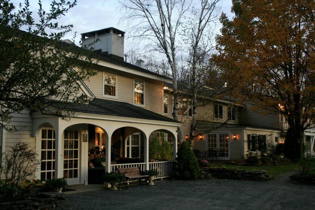 Deerhill Inn - main image