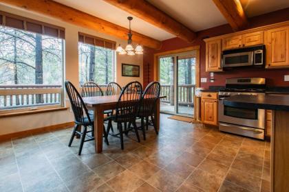 Lake 5 Cabin - image 6
