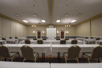 RIT Inn & Conference Center - image 11