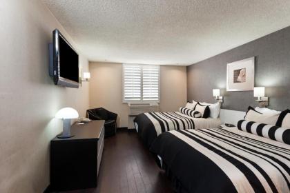 Ramada Plaza by Wyndham West Hollywood Hotel & Suites - image 2