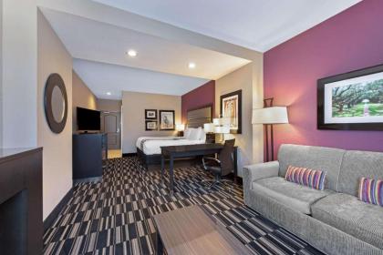 La Quinta by Wyndham West Monroe - image 13